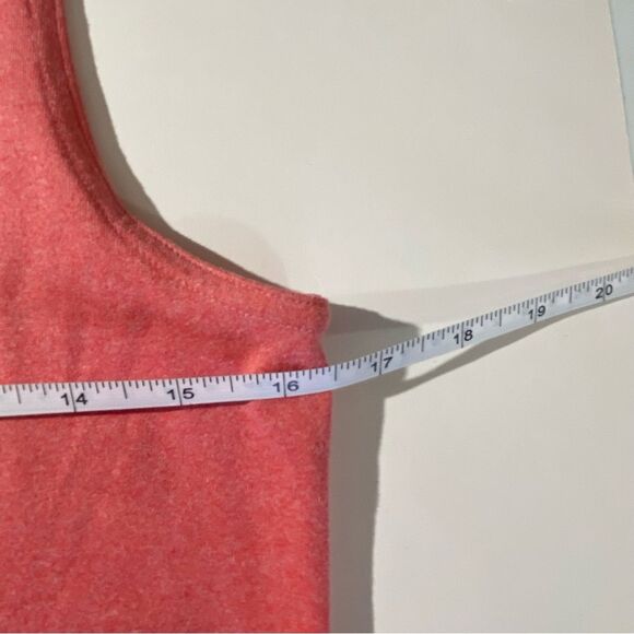 Under Armour Heatgear Fitted Scoopneck Tank top Women's Size Small - Picture 9 of 11